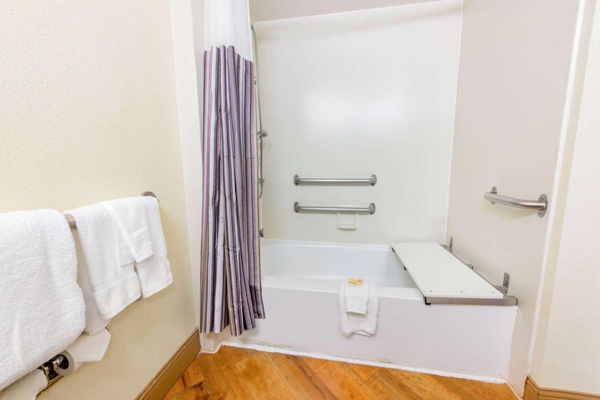 Hotel La Quinta By Wyndham Ft Lauderdale Cypress Creek